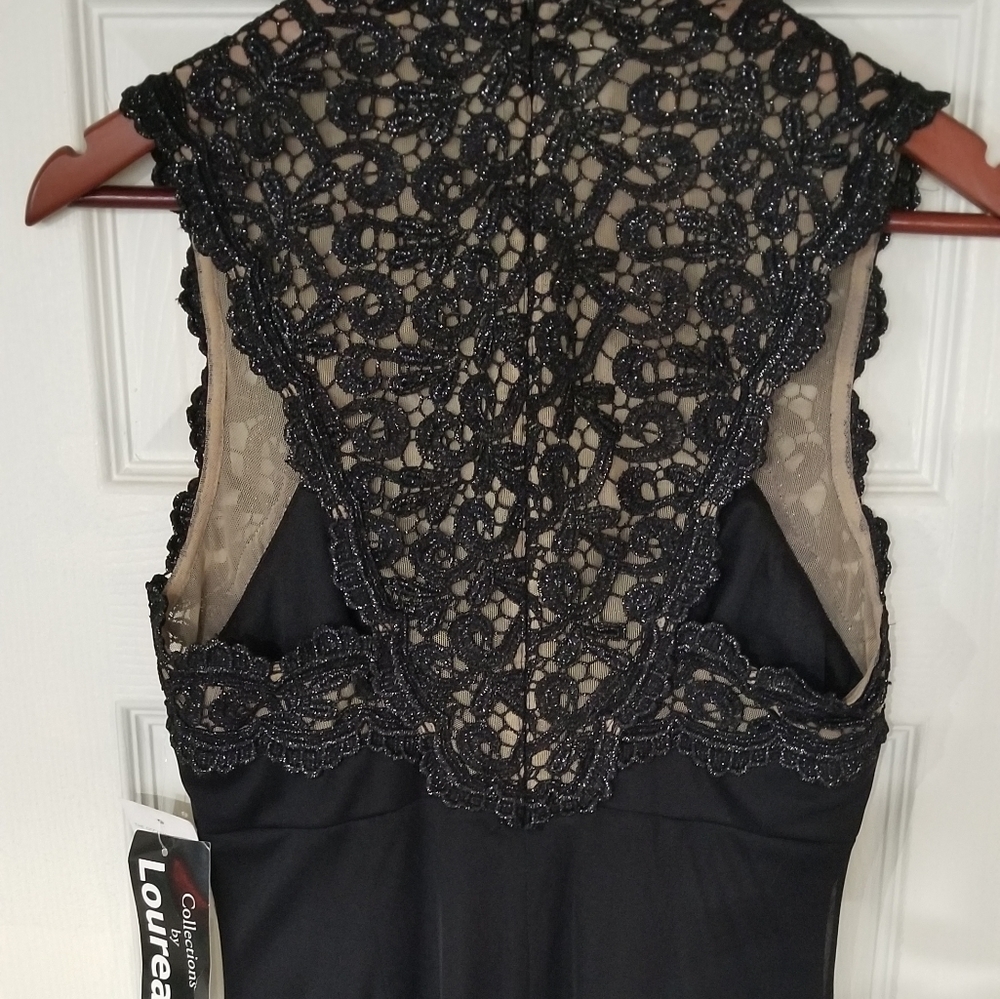 Dress - Picture 3 of 3